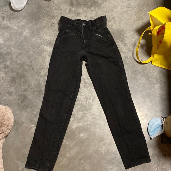 Rocky Mountain Jeans - Picture 1 of 6